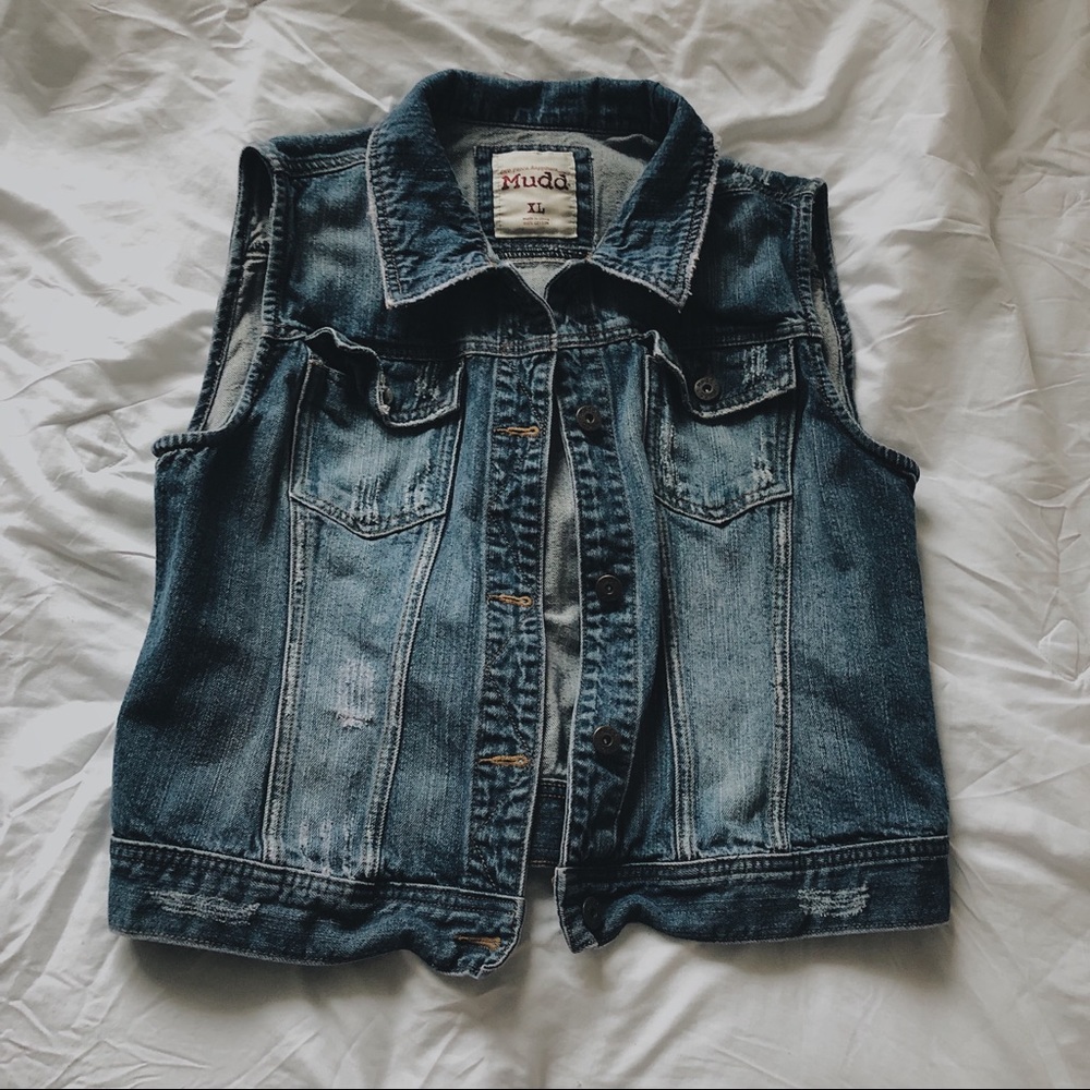 Jean Vest